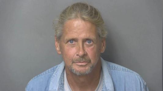 Oscar Elwood Phipps a registered Sexual Offender or Predator of Florida