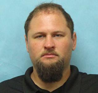 Robert Jonathan Luth a registered Sexual Offender or Predator of Florida