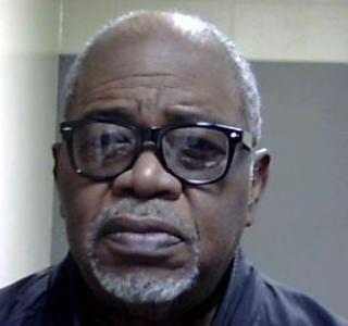 Houston Irvin Ellis Sr a registered Sexual Offender or Predator of Florida