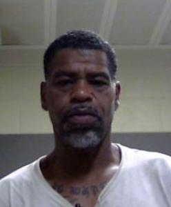 Derrick Lamont Newman a registered Sexual Offender or Predator of Florida