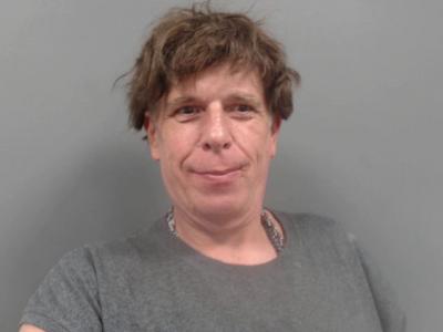 Darin Charles Leishure a registered Sexual Offender or Predator of Florida