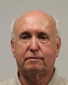 Kenneth H Mccourt a registered Sex Offender of Delaware