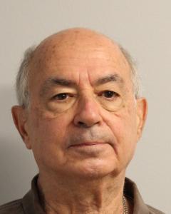 Robert W Perozzi a registered Sex Offender of Delaware