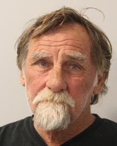 Robert W Lowman III a registered  of Delaware