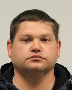 Robert J Weaver Jr a registered Sex Offender of Delaware