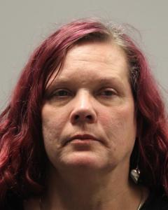 Crystal Mae Chartin a registered Sex Offender of Delaware