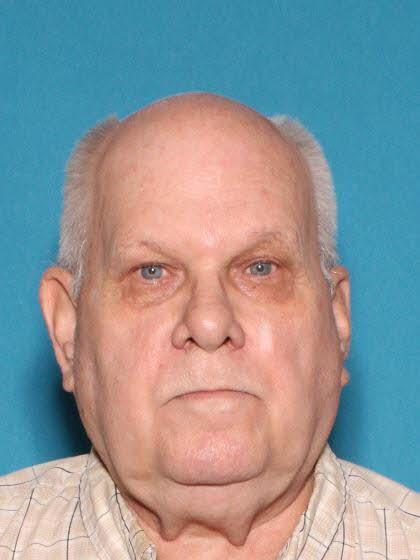 Douglas James Dubois a registered Sex Offender of Michigan