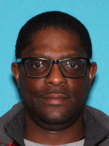 Lorenzo Veal a registered Sex Offender of Michigan