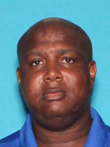 Derrick Demond Collins a registered Sex Offender of Michigan
