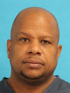 Dontize Romone Mccline a registered Sex Offender of Michigan