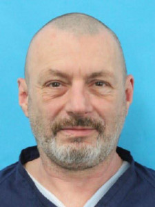 Larry John Chinavare a registered Sex Offender of Michigan