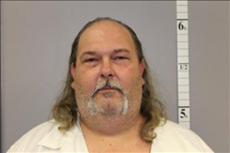 Alton Delk Davis a registered Sex Offender of North Carolina