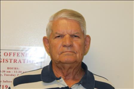 Tommy Lee Davis a registered  of South Carolina