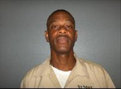 Roderick Dion Leake a registered Sex Offender of North Carolina