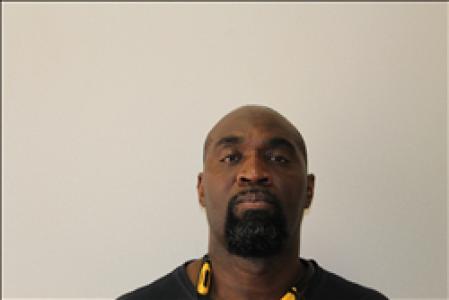 Shun Lamont Lewis a registered Sex Offender of South Carolina