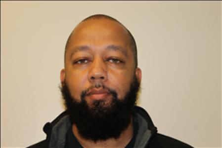 Royall M Mack a registered Sex Offender of New Jersey