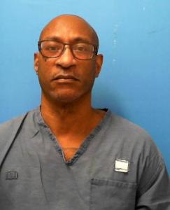 Benny Lamonte Robinson a registered Sexual Offender or Predator of Florida