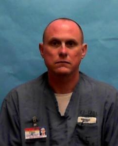 Steven Dean Wood a registered Sexual Offender or Predator of Florida