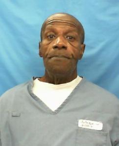 Roscoe Payne Sr a registered Sexual Offender or Predator of Florida