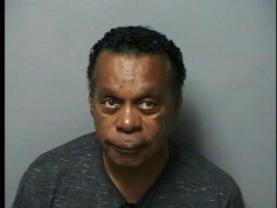 Donald Ricardo Fields a registered Sexual Offender or Predator of Florida