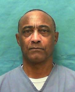 Delvis Jones a registered Sexual Offender or Predator of Florida