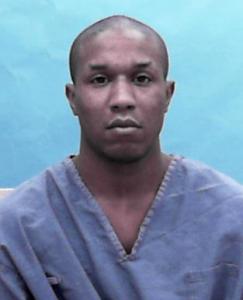 Xzaiver Vontyrel Betts a registered Sexual Offender or Predator of Florida