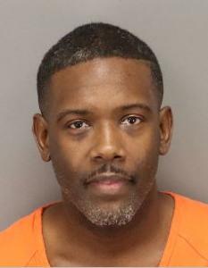 Drayon Lamont Mcmillan a registered Sexual Offender or Predator of Florida