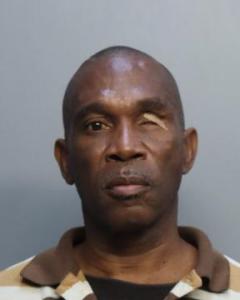 Ervin Dale Davis a registered Sexual Offender or Predator of Florida