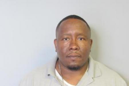 James Willie Mckinley Jr a registered Sexual Offender or Predator of Florida