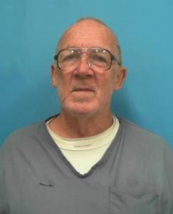 Douglas Lee Oulton a registered Sexual Offender or Predator of Florida