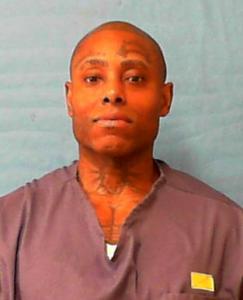 Reginald Eugene Symonette Jr a registered Sexual Offender or Predator of Florida