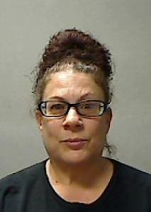 Tammy Lee Huggins a registered Sexual Offender or Predator of Florida