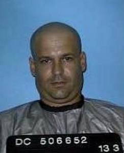 Lazaro Alberto Gonzalez a registered Sexual Offender or Predator of Florida