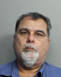 Jorge Gonzalez a registered Sexual Offender or Predator of Florida