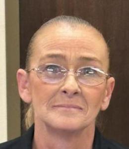 Tamara Kaye Lamb a registered Sexual Offender or Predator of Florida