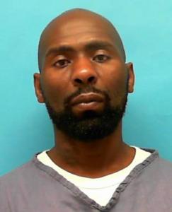 Robert Latarvious Tate Jr a registered  of Florida