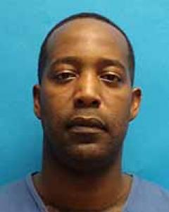 Elvin Jacquel D'shawn Moses a registered Sexual Offender or Predator of Florida