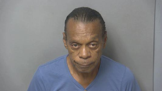 Donald Ricardo Fields a registered Sexual Offender or Predator of Florida