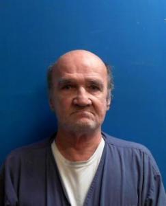 Gene Edward Woodall Jr a registered Sexual Offender or Predator of Florida