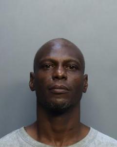Tavares Newman a registered Sexual Offender or Predator of Florida