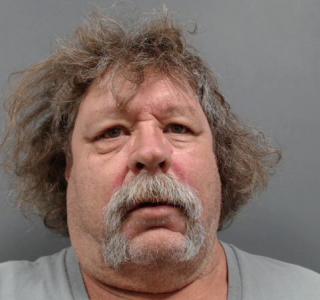 Dale Lee Wilson a registered Sexual Offender or Predator of Florida