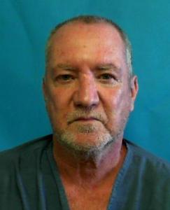 Daniel Paul Hamilton a registered Sexual Offender or Predator of Florida