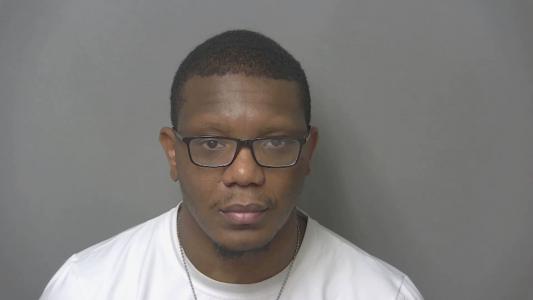 Leroy Shane Samuel a registered Sexual Offender or Predator of Florida