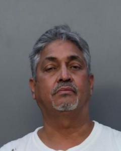 Pascacio Hernandez a registered Sexual Offender or Predator of Florida