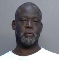 Don Sashaun Mcqueen a registered Sexual Offender or Predator of Florida
