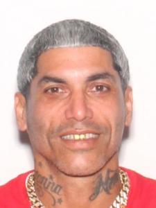 Carlos Hernandez a registered Sexual Offender or Predator of Florida