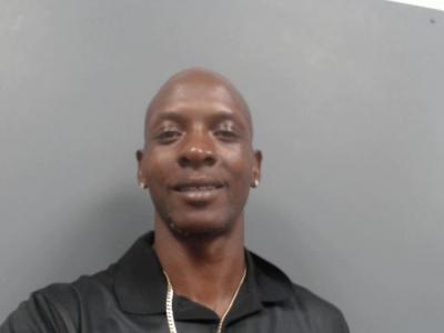 Dekendrick Dionne Hall a registered Sexual Offender or Predator of Florida