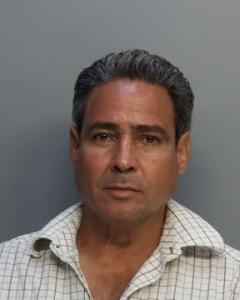 Lazaro J Diaz a registered Sexual Offender or Predator of Florida