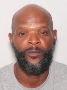 Kenneth Deminic Thompson a registered Sexual Offender or Predator of Florida