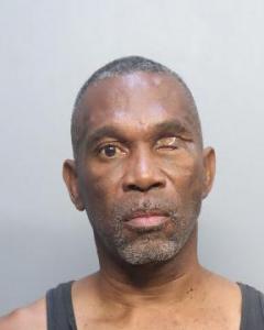 Ervin Dale Davis a registered Sexual Offender or Predator of Florida